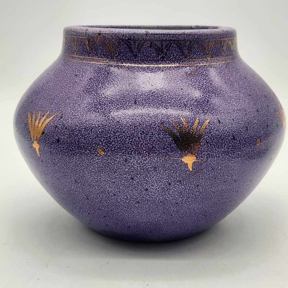 Ecco Nova Amethyst Medieval Monarch Speckled Ceramic Vase/Planter Gilt Design - Picture 5 of 8